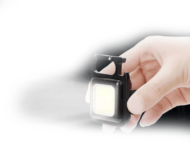 Mini linterna LED recargable y magnética 7 en 1 TG24061